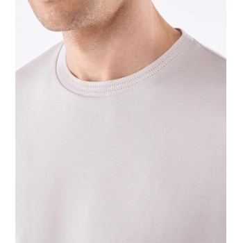 Camiseta Interloque com Gola Trabalhada